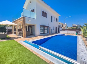 Serenity Seafront Villa | Ayia Thekla