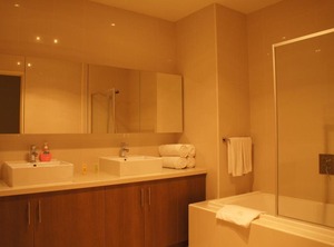 Inn | Essendon North