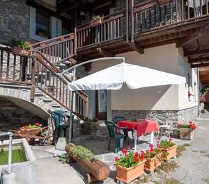 Grand Sarriod St Nicolas Persons 