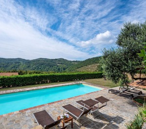 Villa People Patio 