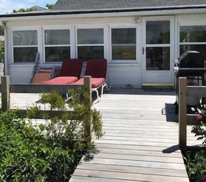 Sea Beach North Fork Vineyards Farm Stands 