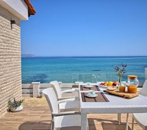 Seashell Seafront Villa 