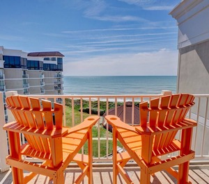 Regis North Topsail Beach