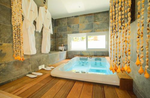 11th Arrondissement Bed & Breakfast | Ô Balinais mini villa avec spa et piscine privative Marseille
