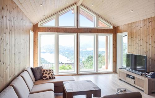 Holmefjord House | Øvre Hyttefelt