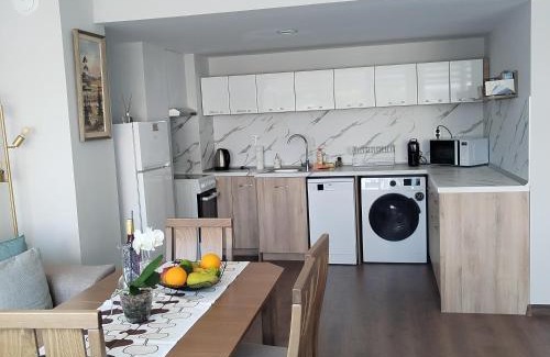 Gabrovo Apartment | Балкан Тауър ап 5