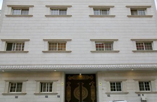 Shihar Apartment | شقة أنيقه للعائلات بغرفتين نوم وصالة ومجلس - وصول ذاتي