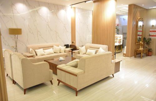 Sakaka Apartment | شقق زائر الشمال للشقق المخدومه