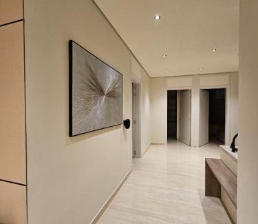 Riyadh Apartment | شقه فاخره بثلاث غرف نوم يمكن توسعتها لأربع غرف