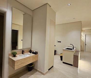 Riyadh Apartment | شقه فاخره بثلاث غرف نوم يمكن توسعتها لأربع غرف