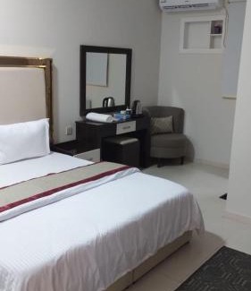 Farasan Apartment | فندق رهف البحر