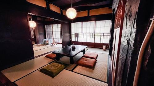 Maibara House | 古民家宿 孫八 - Mago8
