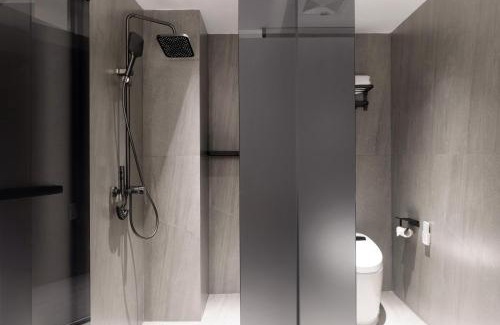 Chenghua Hotel | 如家睿柏云酒店 成都电子科大建设北路地铁站店