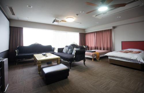 Atami Hotel | 熱海の隠れ里