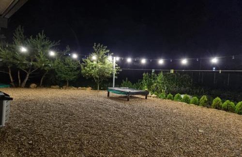 Jinbu House | 하얀집펜션