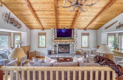 Moonridge House | 026 - Big Bear Sunset Lodge - Meredith Lodging