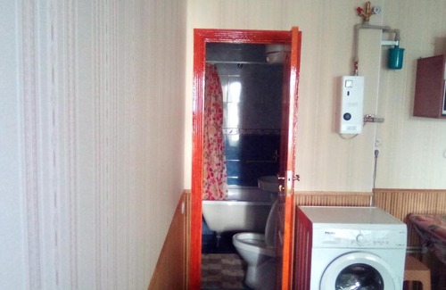 Mykolaiv Apartment | 1-я Слободская, 17А, угол проспекта Центрального, 3 дивана, Wi-Fi, отдельный вход.