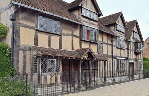 Stratford-upon-Avon Cottage | 1 bedroom accommodation in Stratford-upon-Avon