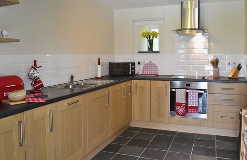 Tan-y-groes Cottage | 1 bedroom accommodation in Glynarthen, near Aberporth