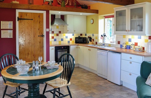 Pulham Cottage | 1 bedroom accommodation in Holnest, near Sherborne