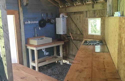Georgeham Cabin | 1 Bedroom Cabin @ WesterDavid