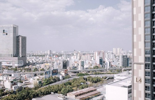 Hang Xanh Apartment | 1 BR Premium, Free Pool&Gym, 5 minutes to Landmark 81