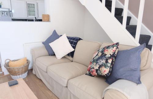 Penrhyn Bay House | 1 Saron Cottages