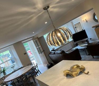 Sedbergh House | 1 The Derry, Luxury 3 Bedroom Cottage - Sedbergh