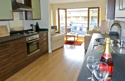Tewitfield Cottage | 10 Swan House