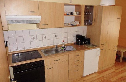 Loebtau Apartment | 100 m² Apartment ∙ 3 bedrooms ∙ 7 guests