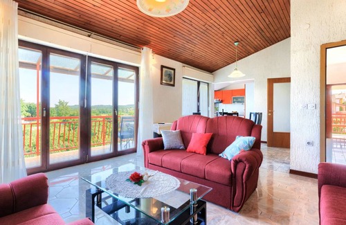 Jehnici Apartment | 100 m² Apartment ∙ 3 bedrooms ∙ 6 guests