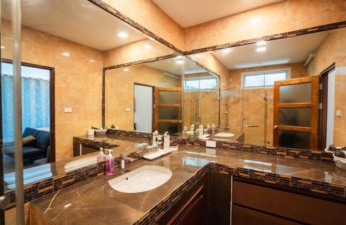 Chumphon Villa | 1000 m² Villa ∙ 3 bedrooms ∙ 10 guests