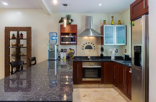 Playacar Condo | 102 m² Condo ∙ 3 bedrooms ∙ 6 guests