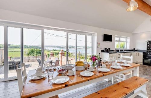 Instow House | 11 Bed in Instow REDLA
