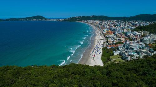Quatro Ilhas Apartment | 110 - Cobertura com vista panorâmica em 4 ilhas