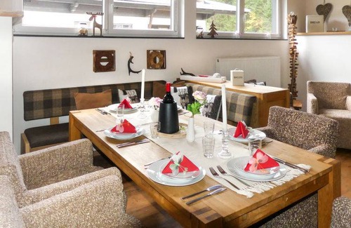 Saalbach-Hinterglemm Apartment | 110 m² Apartment ∙ 5 bedrooms ∙ 11 guests