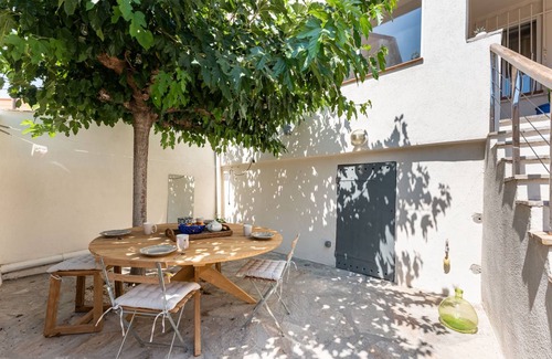 Endoume House | 110 m² House ∙ 3 bedrooms ∙ 6 guests