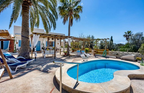 Cala Llombards House | 110 m² House ∙ 2 bedrooms ∙ 4 guests
