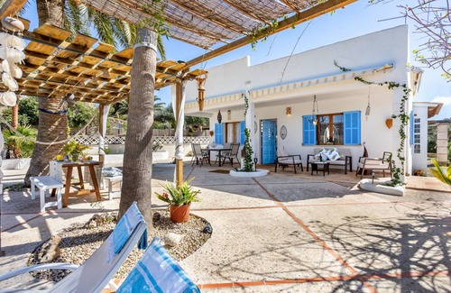 Cala Llombards House | 110 m² House ∙ 2 bedrooms ∙ 4 guests