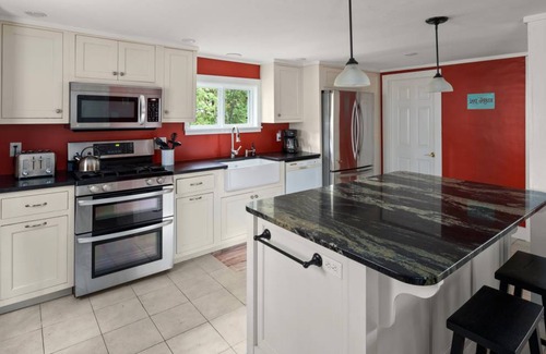 Malletts Bay Cabin | 113 m² Cabin ∙ 3 bedrooms ∙ 6 guests