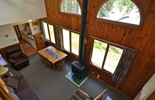 Iron River Cabin | #12, Lakeside, Delta Lodge-Owner for 32 years