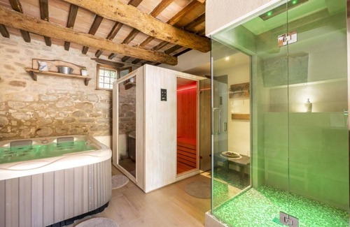 Casinina Apartment | 120 m² Apartment ∙ 2 bedrooms ∙ 8 guests