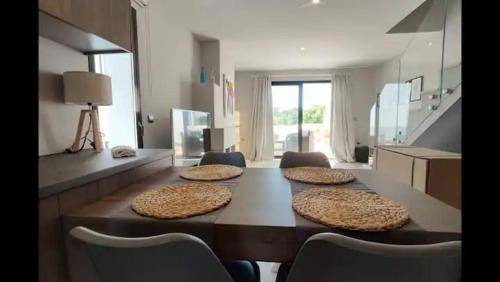 Sotogrande Apartment | 120 m² Apartment ∙ 1 bedroom ∙ 4 guests