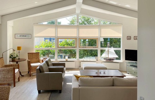 Workum House | 125 m² House ∙ 3 bedrooms ∙ 6 guests
