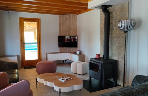 Taninges Ski Chalet | 130 m² Chalet ∙ 4 bedrooms ∙ 8 guests