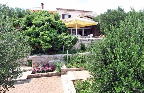 Mali Iz Other | 134 m² Accommodation ∙ 5 bedrooms ∙ 10 guests