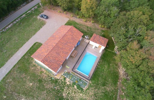 Serignac House | 135 m² Gîte ∙ 4 bedrooms ∙ 9 guests