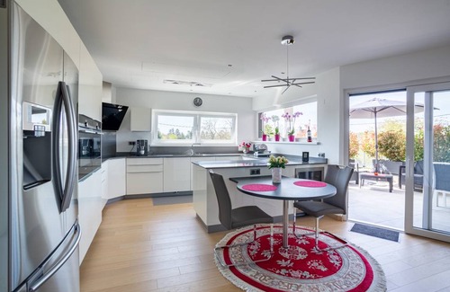 Haguenau Apartment | 136 m² Apartment ∙ 2 bedrooms ∙ 4 guests