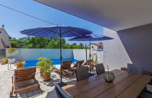 Vrznaveri Other | 140 m² Accommodation ∙ 3 bedrooms ∙ 6 guests
