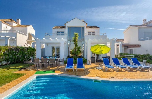 Gale House | 140 m² House ∙ 4 bedrooms ∙ 8 guests